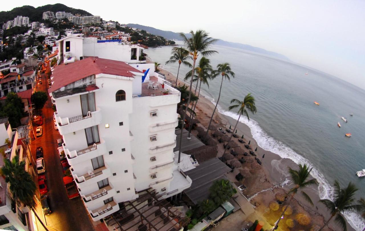 Emperador Vallarta Beachfront Hotel And Suites Пуэрто-Вальярта Экстерьер фото