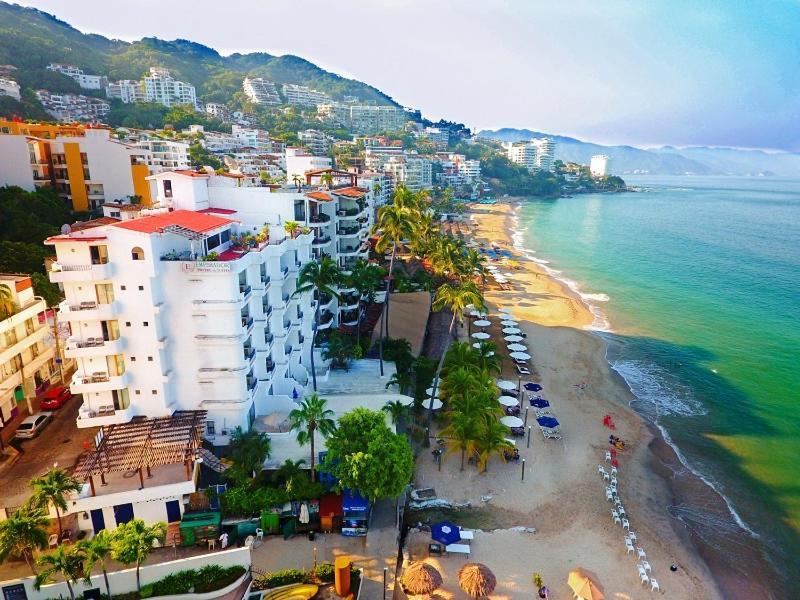 Emperador Vallarta Beachfront Hotel And Suites Пуэрто-Вальярта Экстерьер фото